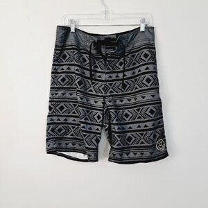 Life is Good Aztec Print Gray and Black Print Board Shorts Size 32‎